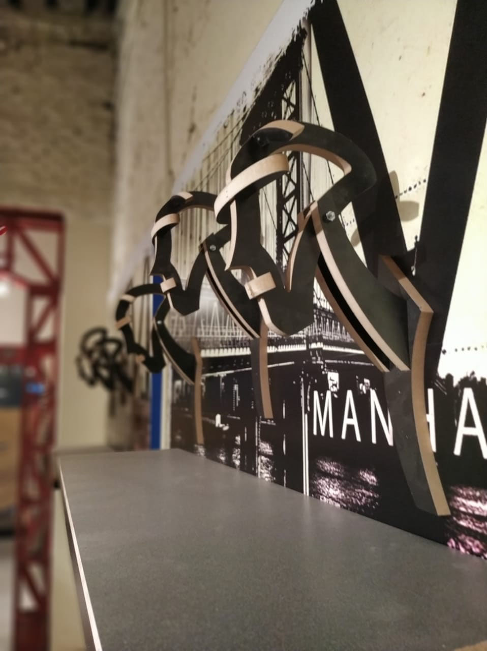 Escenografías y volúmenes en polyfan cortado